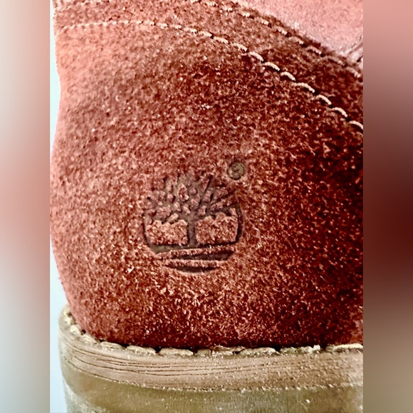 Timberland Leather and Nubuck wide calf boots. - Picture 7 of 15